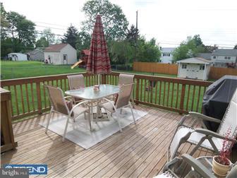290 Hickory Road Warminster, PA 18974 - Photo 11 of 12 Exterior Back