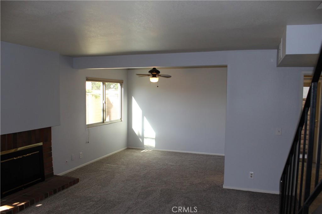 132 Oak Forest Circle Glendora, CA 91741 - Photo 21 of 44 an empty room with windows