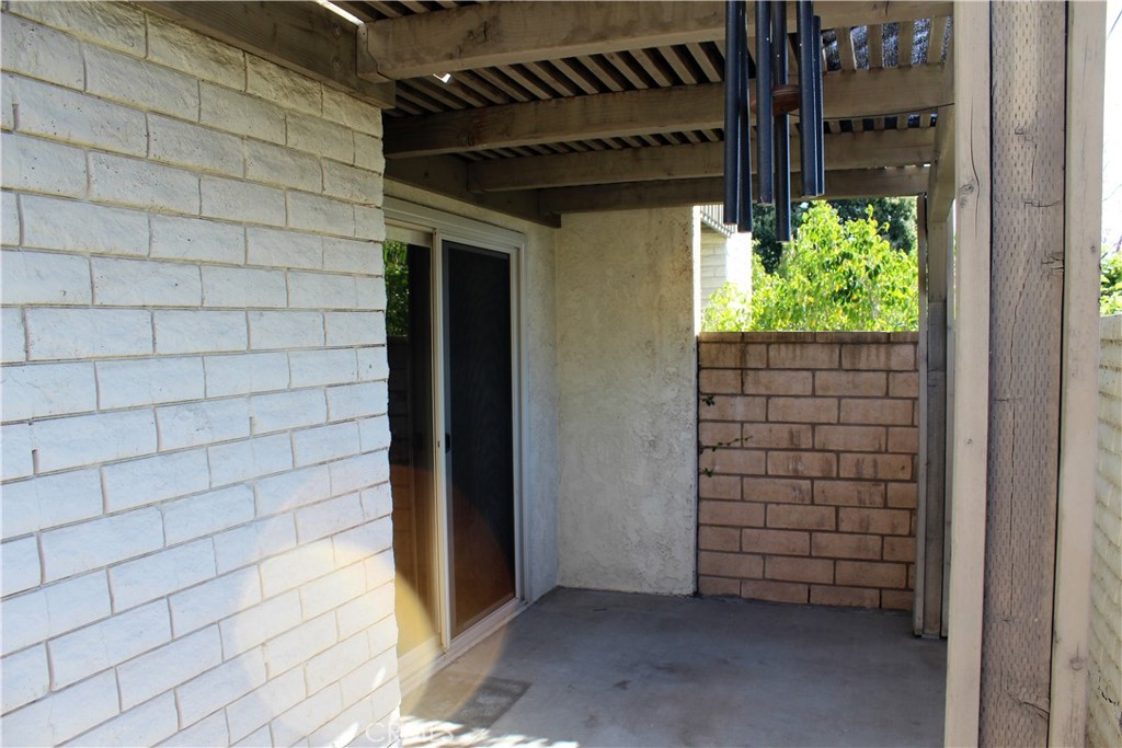 132 Oak Forest Circle Glendora, CA 91741 - Photo 25 of 44 a view of entryway