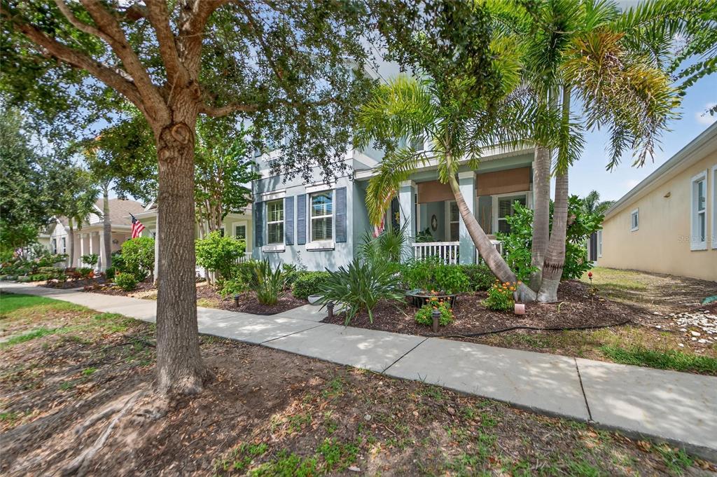 623 Winterside Drive Apollo Beach, FL 33572 - Photo 16 of 87