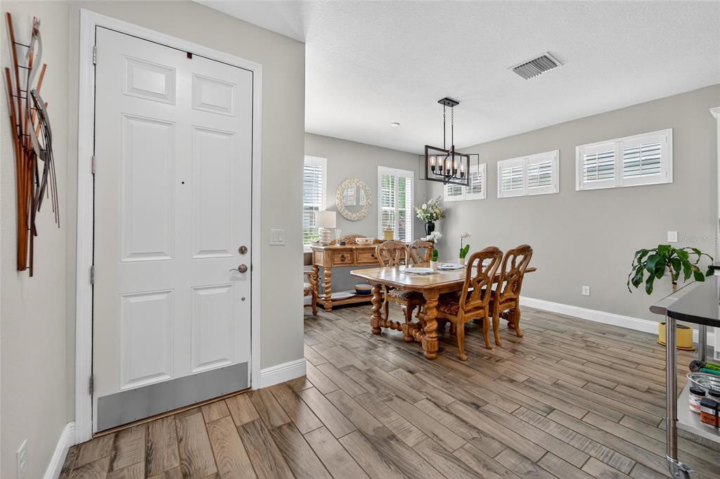 623 Winterside Drive Apollo Beach, FL 33572 - Photo 4 of 87