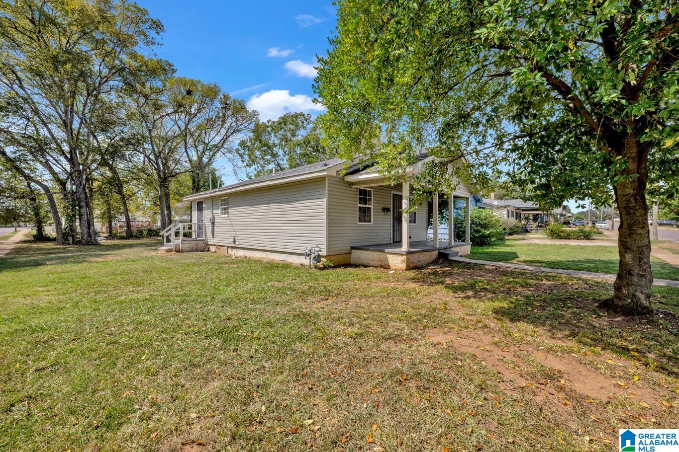 1324 19th Street Southwest Birmingham, AL 35211 - Photo 3 of 26