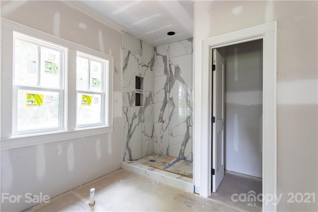 1314 Fordham Road Charlotte, NC 28208 - Photo 16 of 27 Gallery Image 16