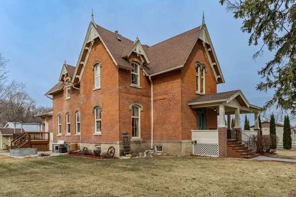$435,000 | 1512 Whitewater Avenue, St. Charles, MN 55972