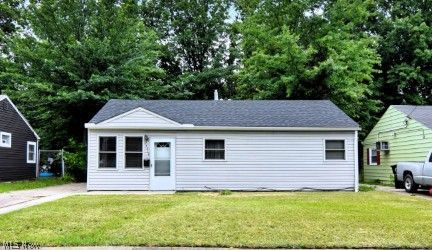 19219 Firwood Road Cleveland, OH 44110 - Photo 1 of 15