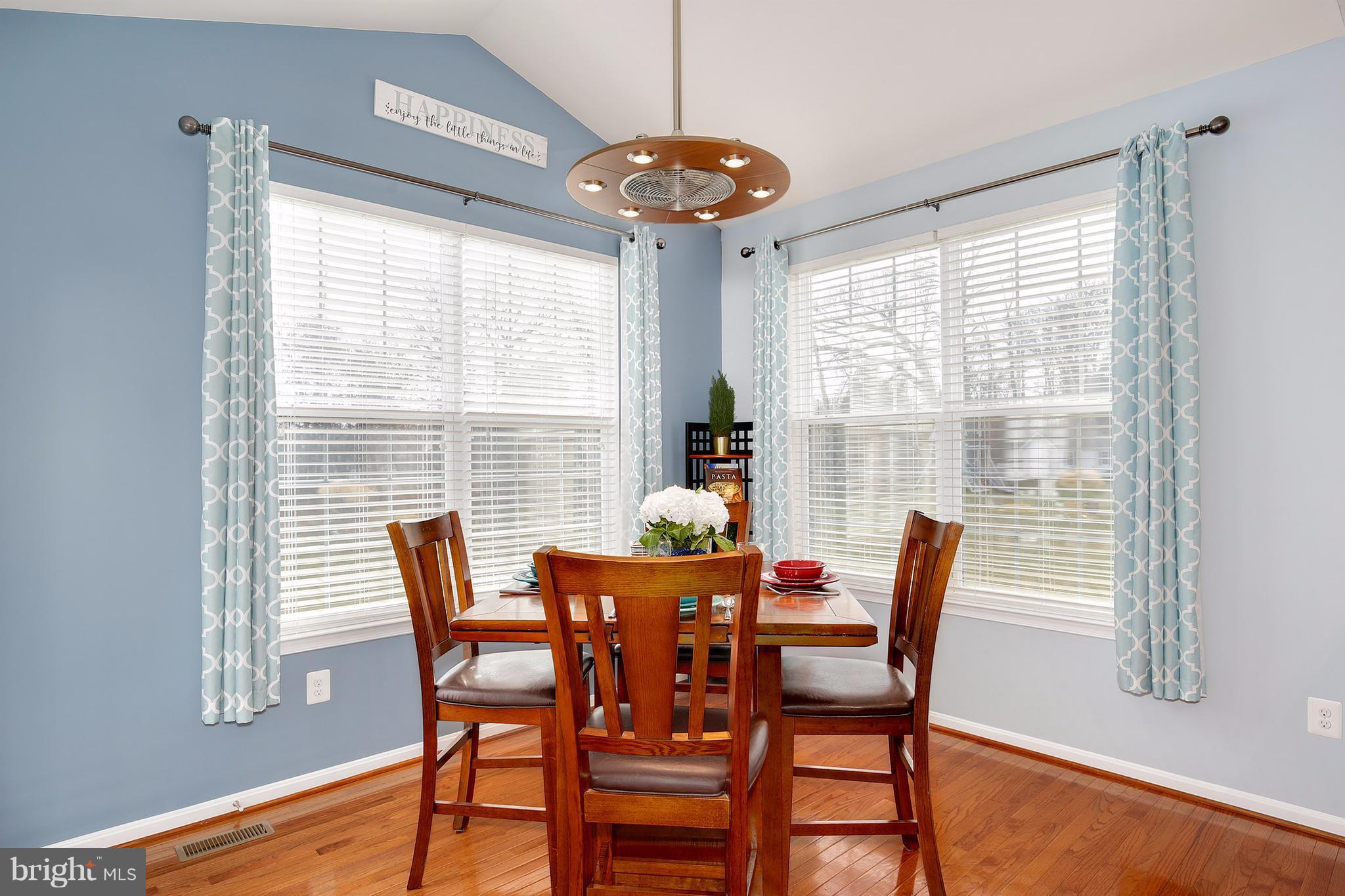 802 Salvatore Road Baltimore, MD 21220 - Photo 10 of 28 Dining Room