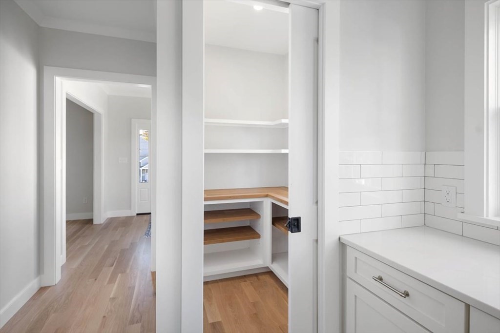 129 Wompatuck Road Hingham, MA 02043 - Photo 11 of 42 Gallery Image 11