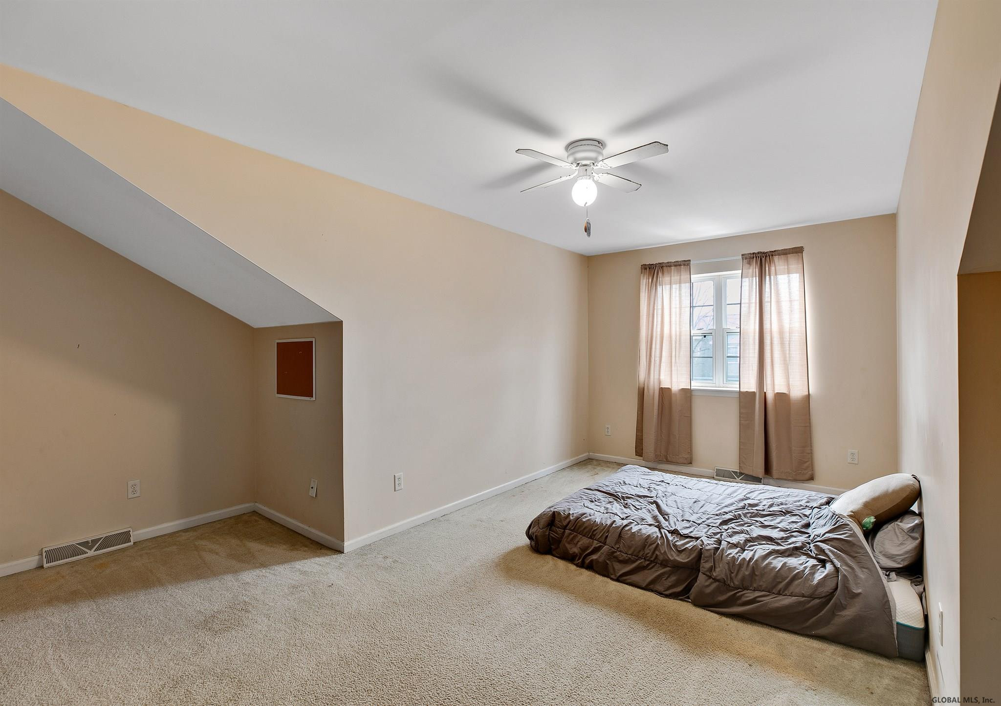 35 Brook Street Rensselaer, NY 12144 - Photo 13 of 22 Photo 13