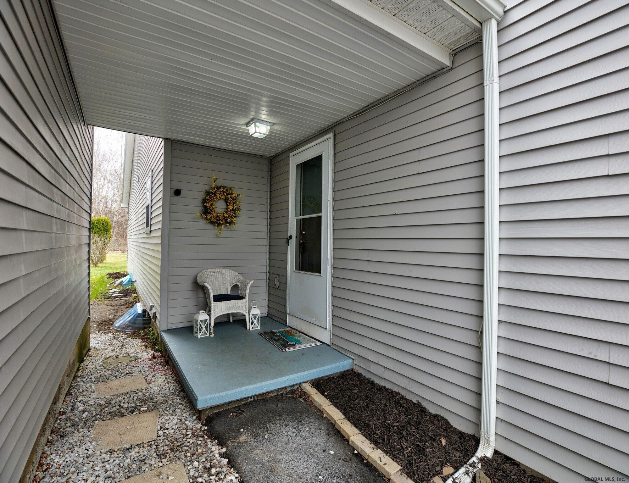 35 Brook Street Rensselaer, NY 12144 - Photo 19 of 22 Photo 19
