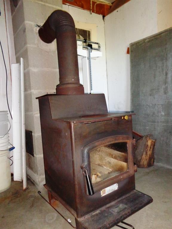 395 Old Greene Road Lewiston, ME 04240 - Photo 9 of 14 Photo