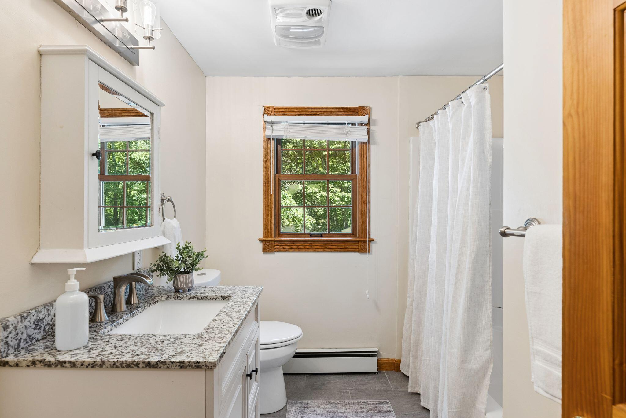 836 Old Post Road Arundel, ME 04046 - Photo 30 of 53 Guest Bathroom