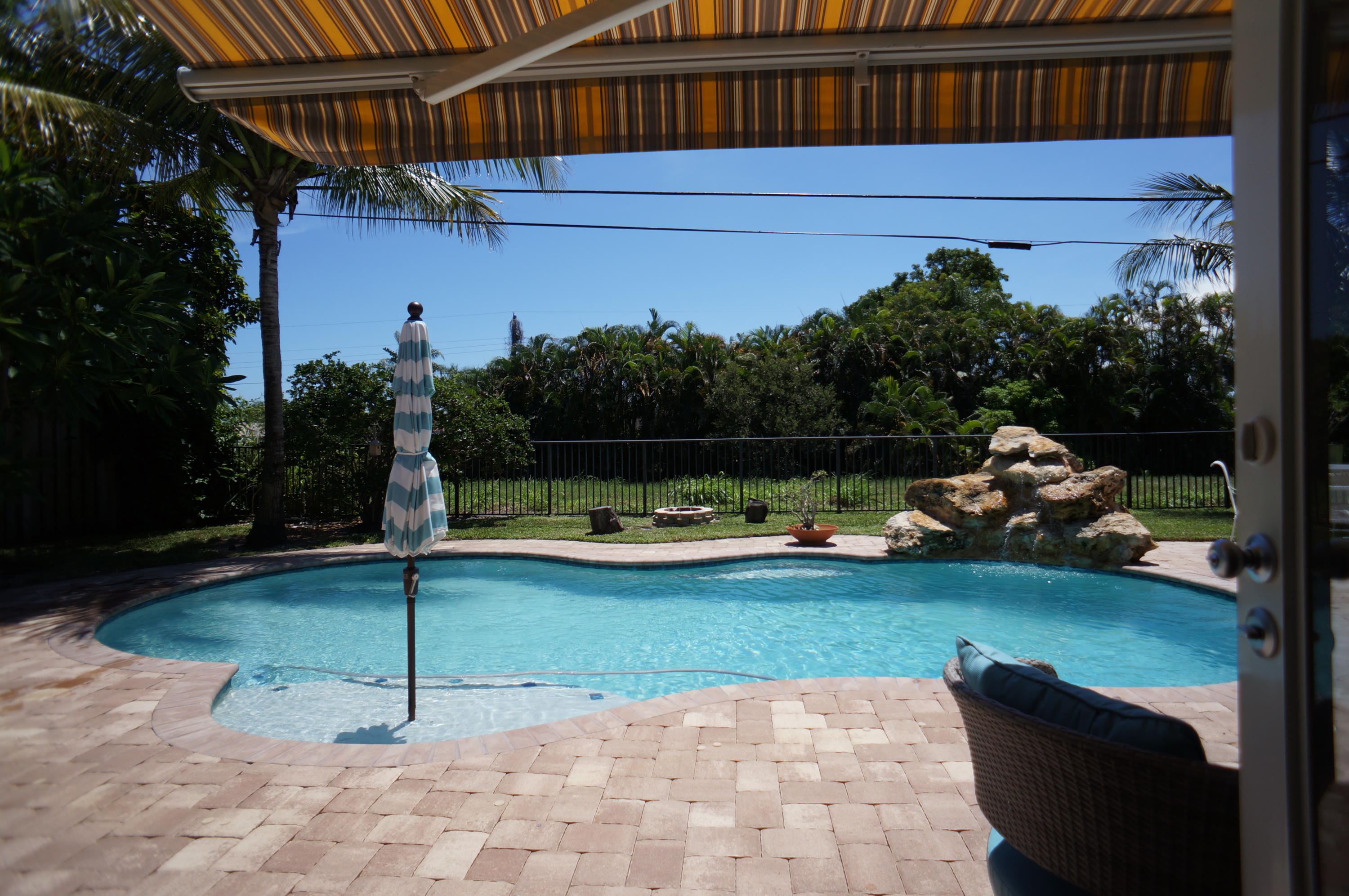 1268 Southwest 7th Street Boca Raton, FL 33486 - Photo 23 of 28 DSC01118