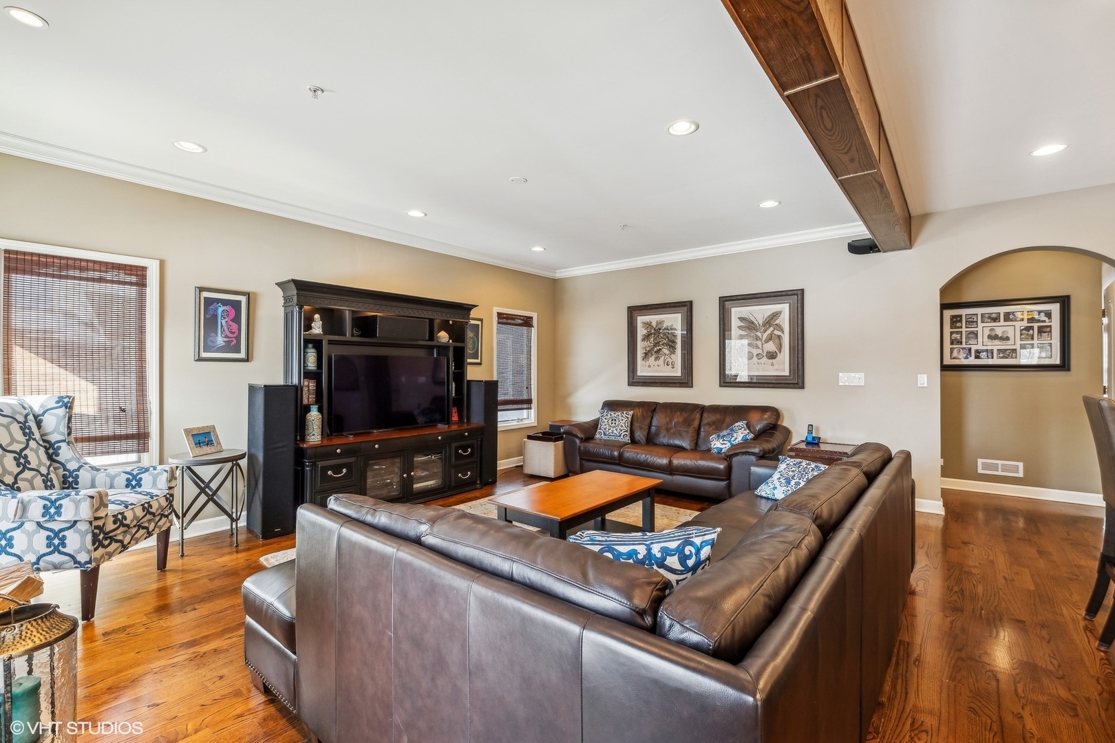 441 Stewart Avenue Park Ridge, IL 60068 - Photo 11 of 33 Gallery Image 11