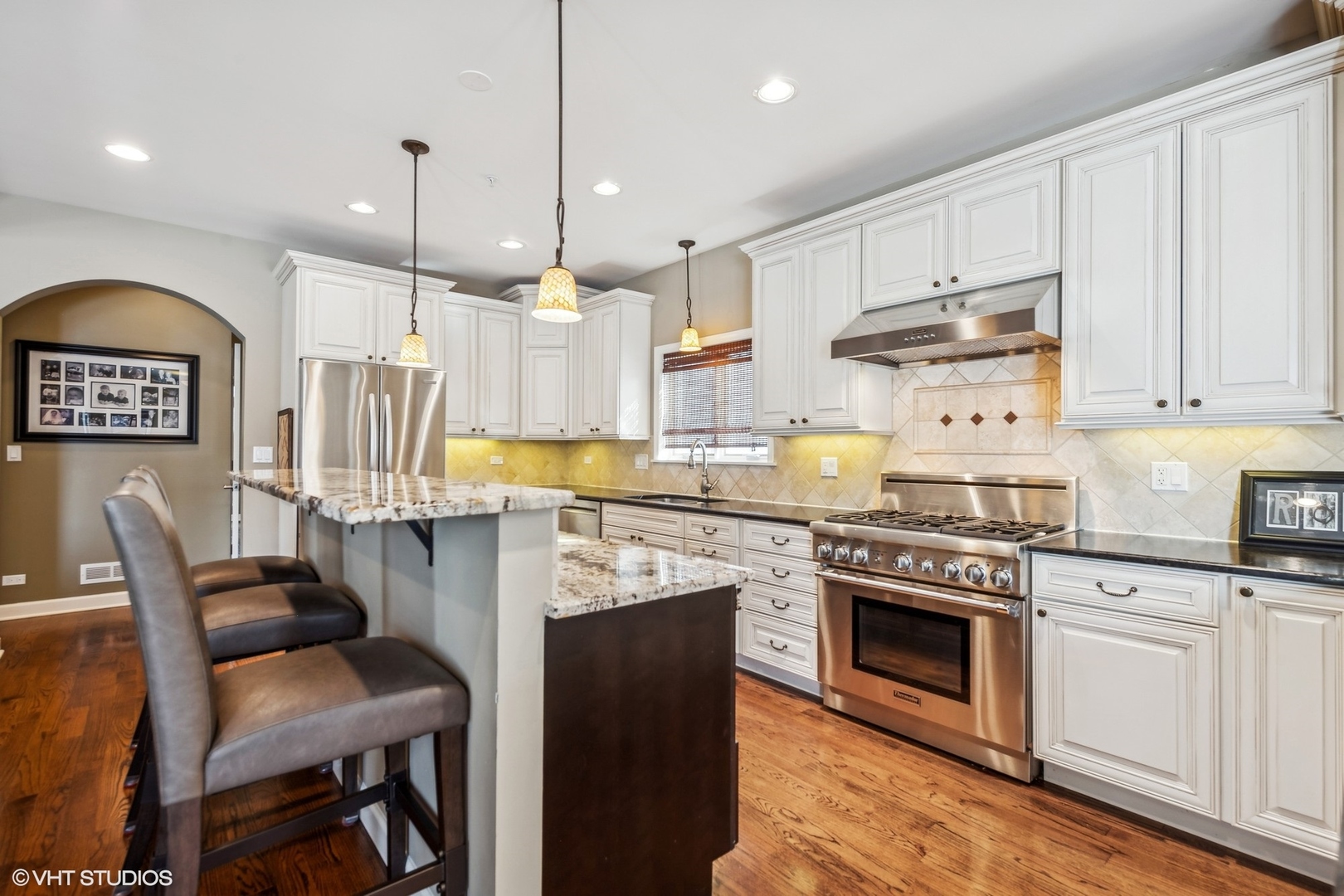 441 Stewart Avenue Park Ridge, IL 60068 - Photo 14 of 33 Gallery Image 14