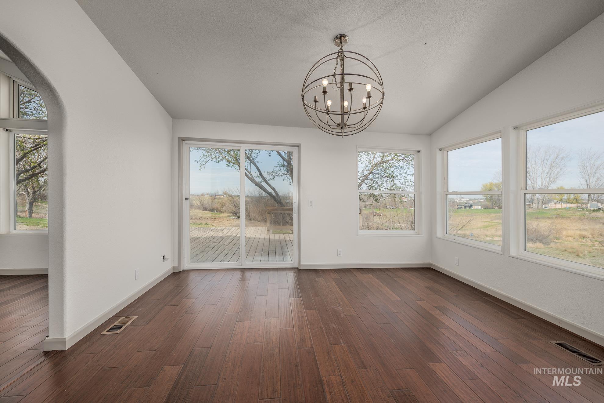 28650 Rocky Road Parma, ID 83660 - Photo 9 of 50