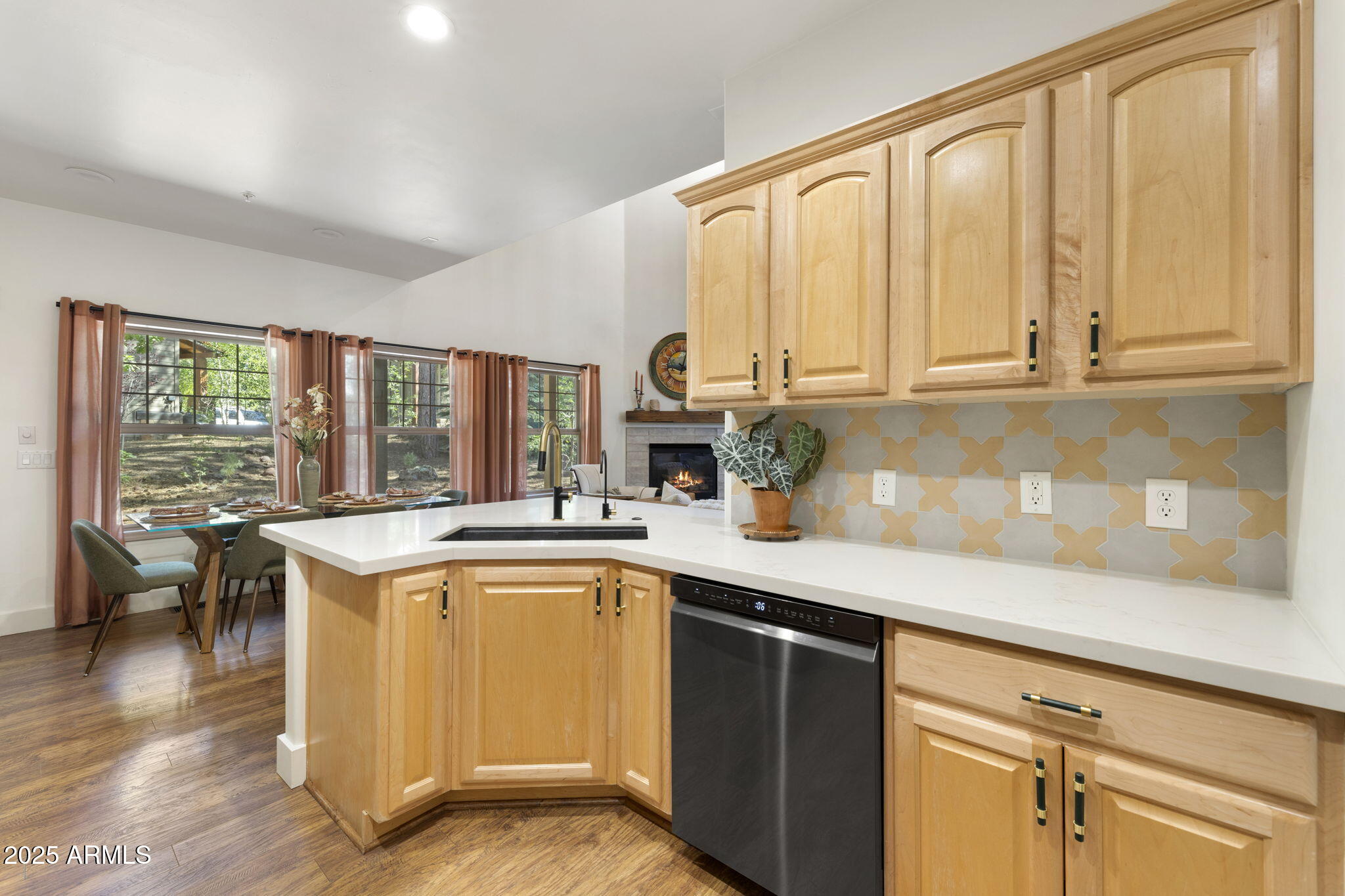 3495 West Lead Rope Flagstaff, AZ 86005 - Photo 16 of 46 Kitchen Area