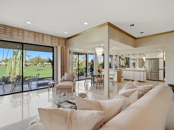 $1,029,000 | 52 Columbia Drive, Rancho Mirage, CA 92270