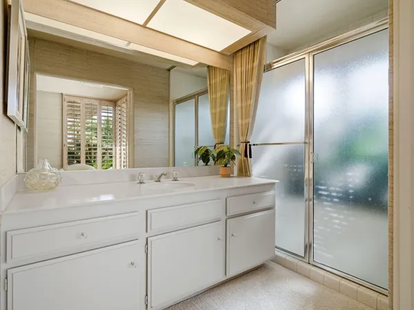 $1,029,000 | 52 Columbia Drive, Rancho Mirage, CA 92270