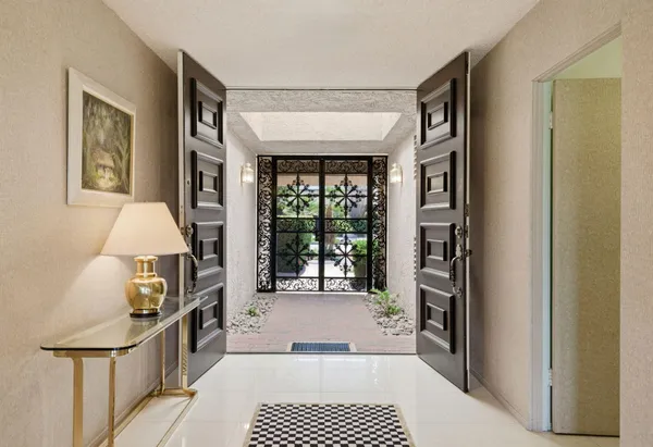 $1,029,000 | 52 Columbia Drive, Rancho Mirage, CA 92270