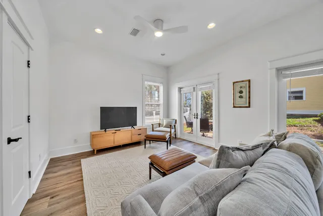 $2,499,900 | 125 Los Angeles Street, Miramar Beach, FL 32550