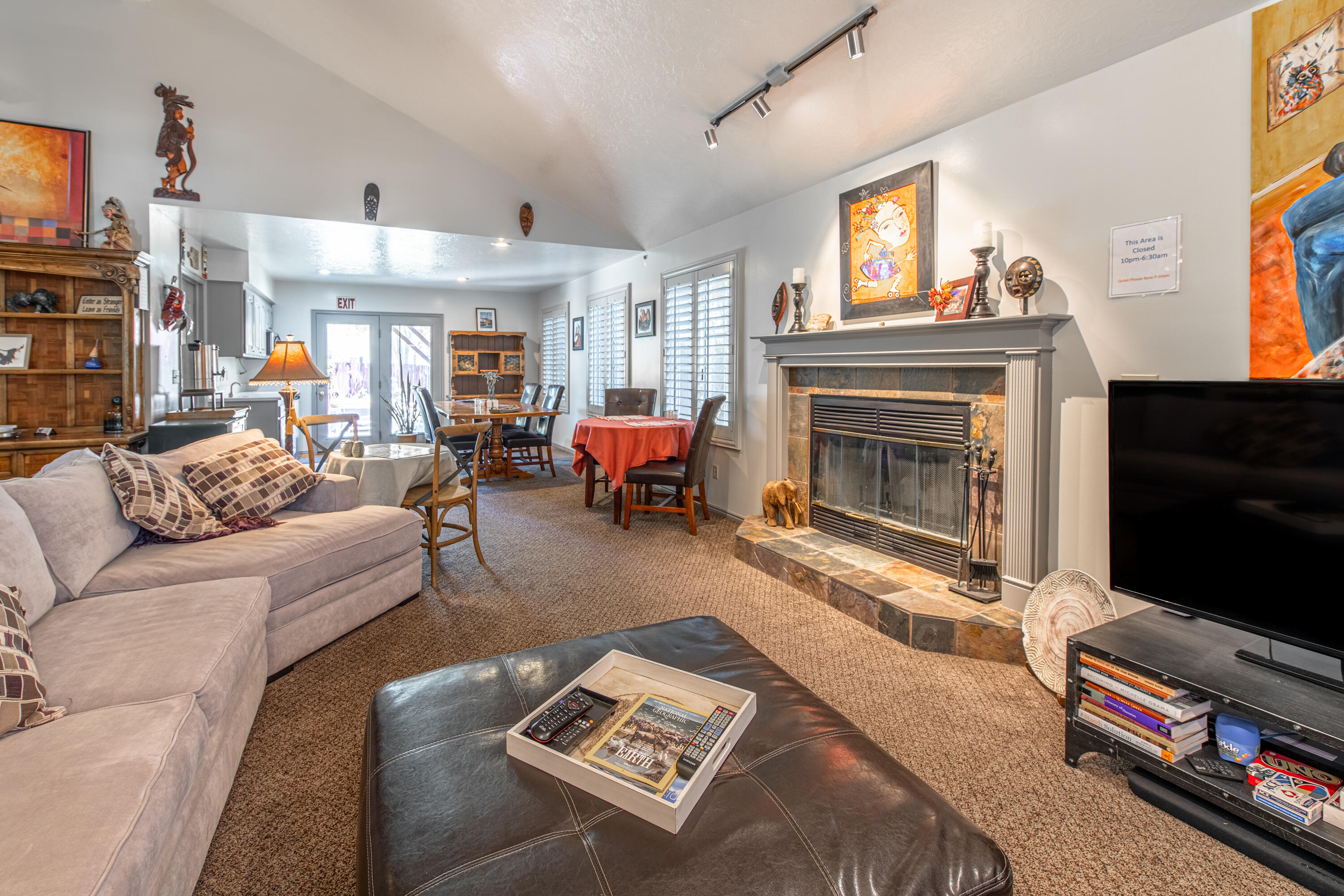 29 Canyon View Drive Springdale, UT 84767 - Photo 18 of 67 Main LR & Dining