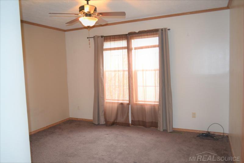 6429 Sheridan Line Road Lexington, MI 48450 - Photo 10 of 27