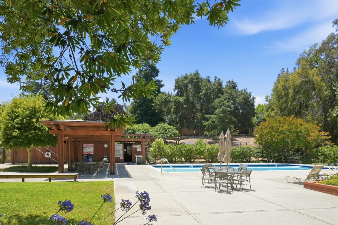 19 Farm Road Los Altos, CA 94024 - Photo 26 of 28