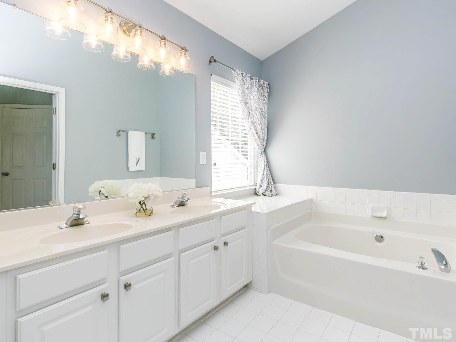 4721 Delta Vision Court Raleigh, NC 27612 - Photo 25 of 28 Gallery Image 25