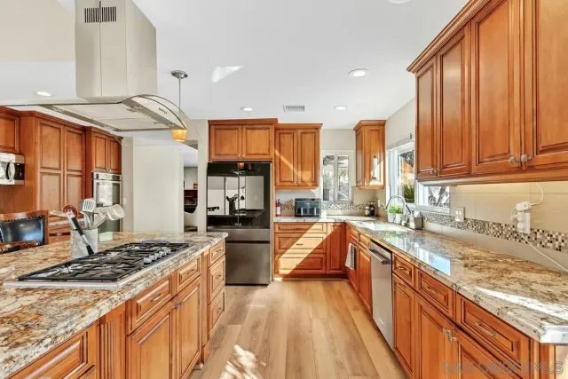 $1,499,900 | 11655 Cebada Court, San Diego, CA 92124