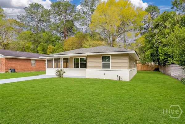 $274,900 | 308 East 4th Street, Springfield, GA 31329