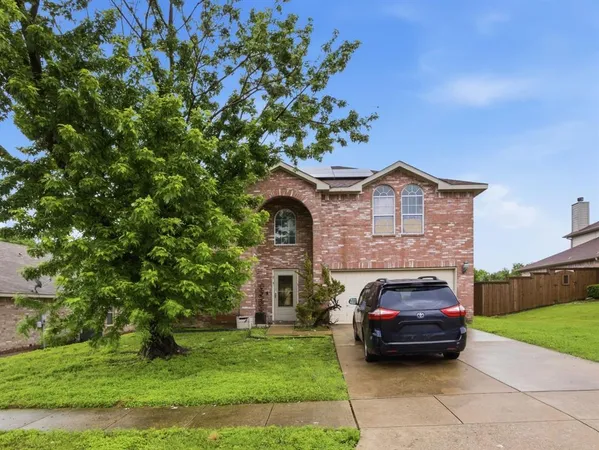 $390,900 | 1089 Cove Hollow Drive, Cedar Hill, TX 75104