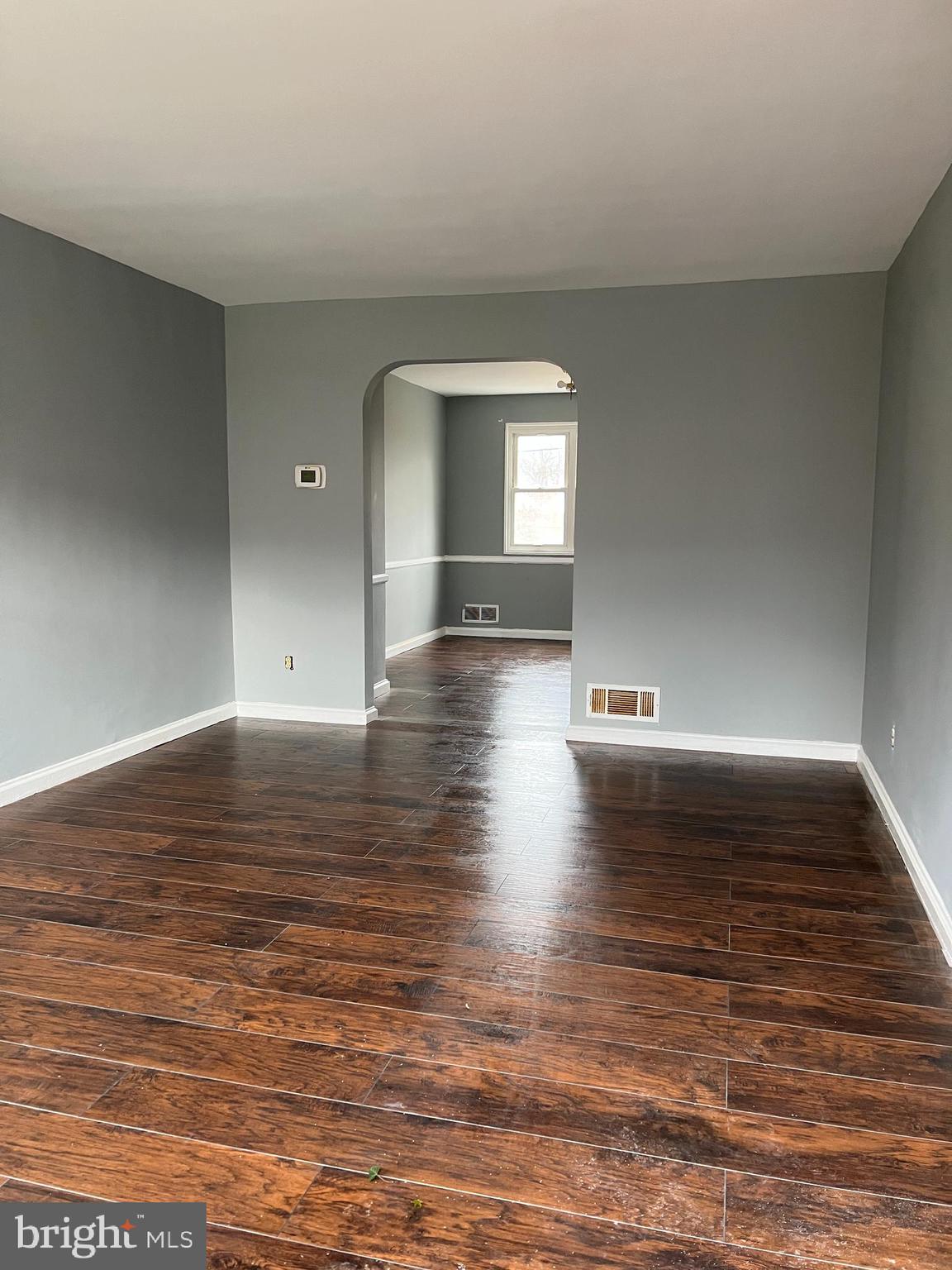 943 Coleridge Road Baltimore, MD 21229 - Photo 6 of 16