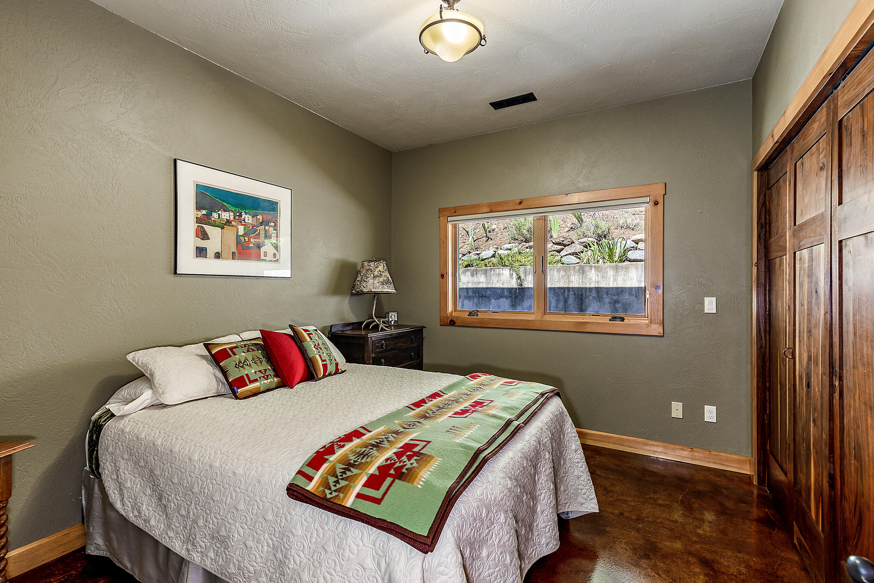 340 Rene Drive Shady Cove, OR 97539 - Photo 28 of 43 RD(53)