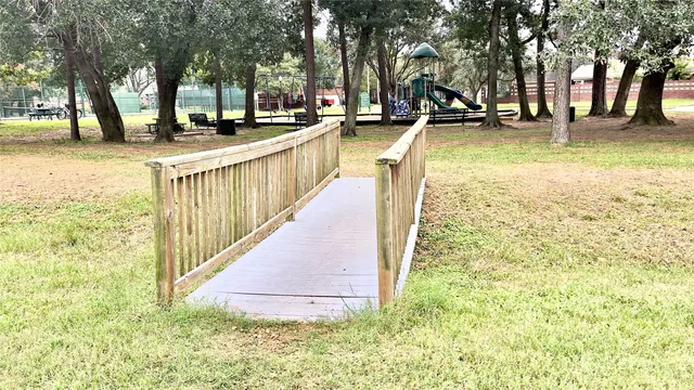 $3,200 | 15807 Arbor Lake Drive, Tomball, TX 77377