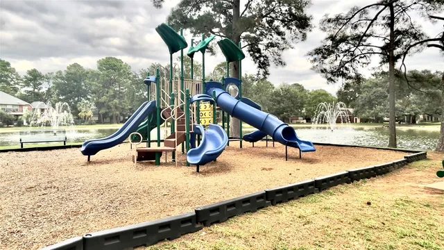 $3,200 | 15807 Arbor Lake Drive, Tomball, TX 77377