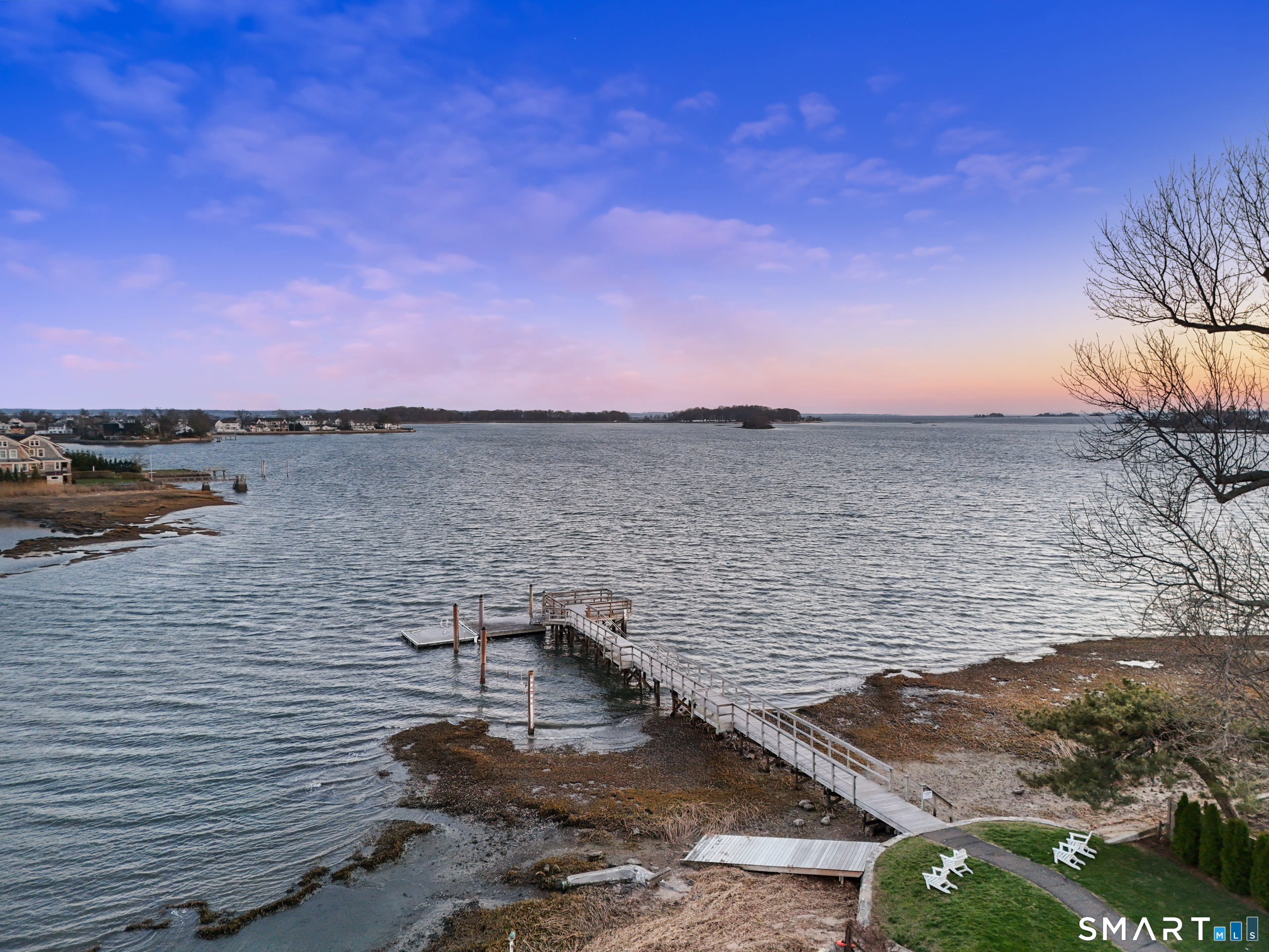 7 Grimes Road Greenwich, CT 06870 - Photo 3 of 26