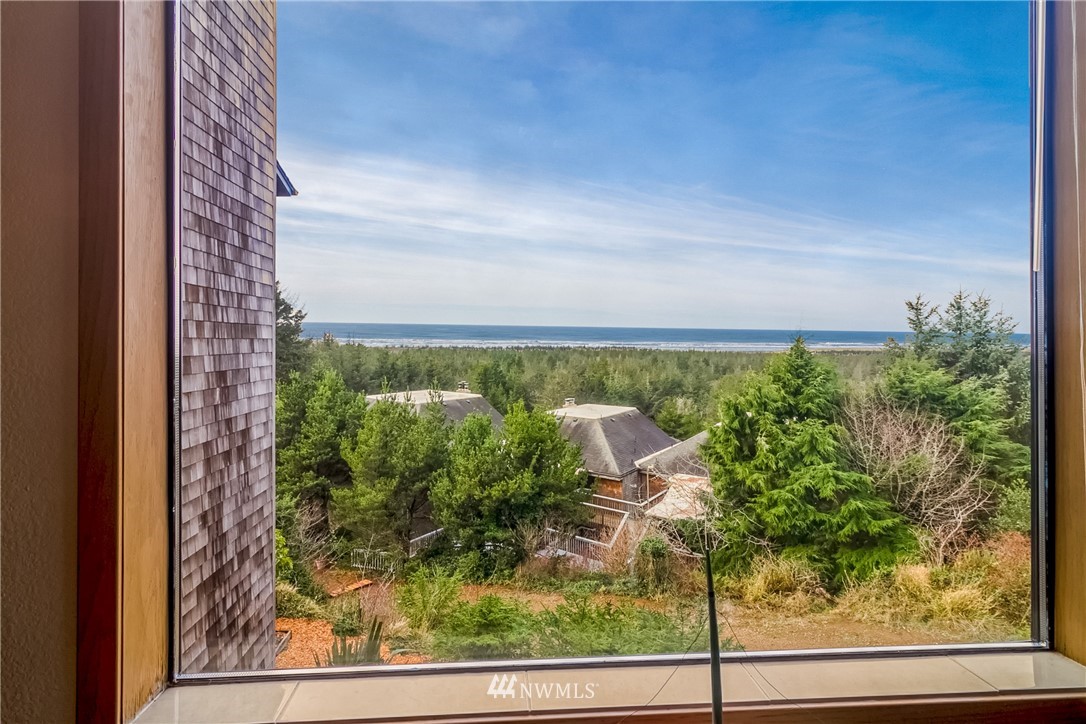 2801 Willows Road, Unit 5 Seaview, WA 98644 - Photo 8 of 15 Gallery Image 8