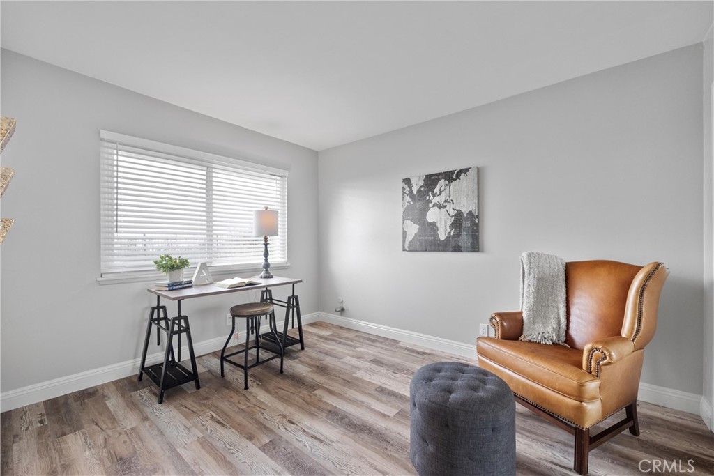 2810 East Echo Hill Way Orange, CA 92867 - Photo 21 of 49 downstairs bedroom or office with full ensuite bathroom