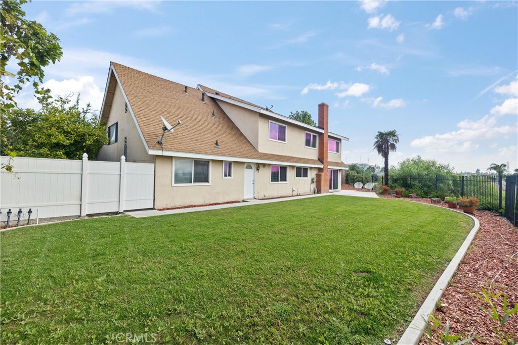 2810 East Echo Hill Way Orange, CA 92867 - Photo 27 of 49