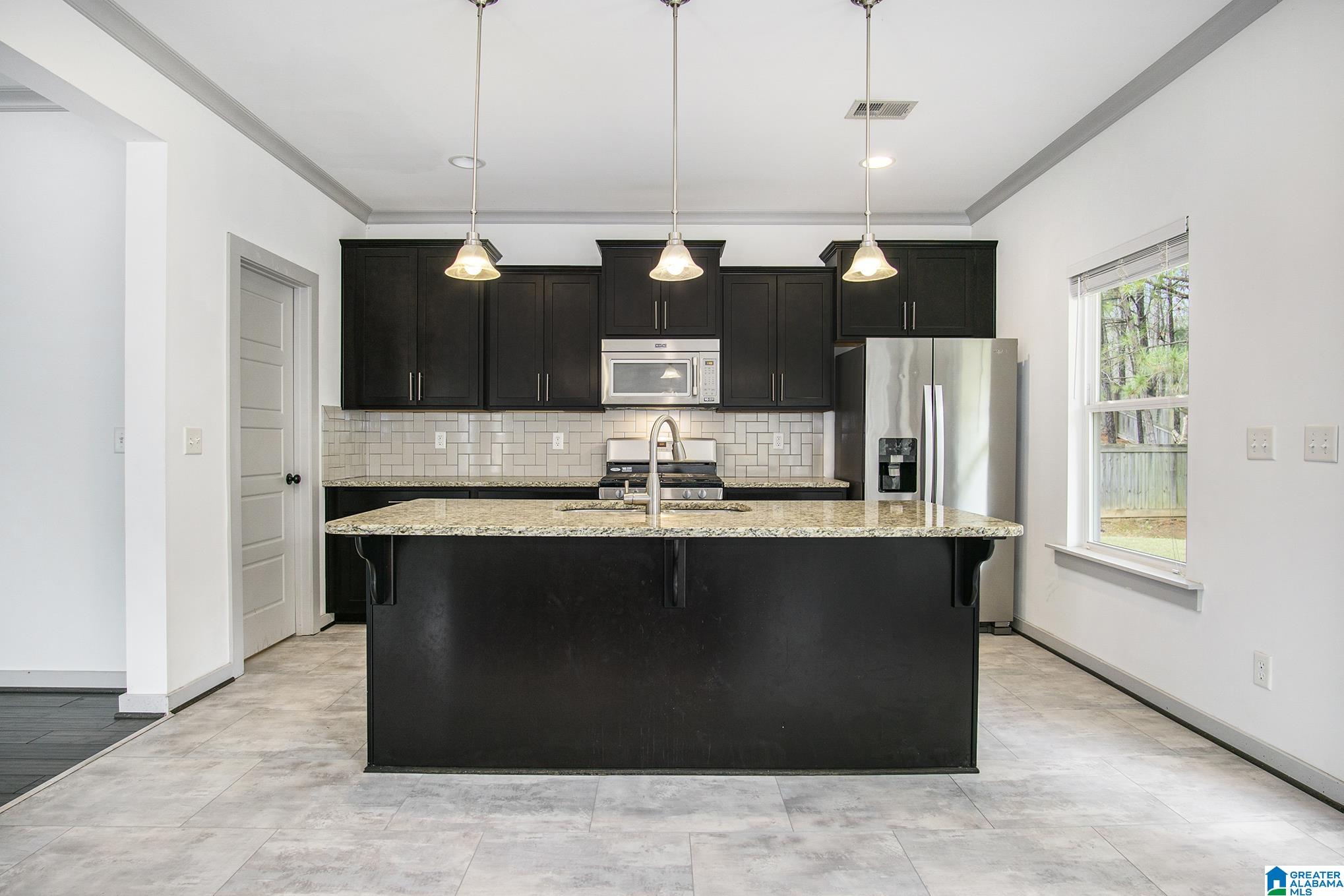 309 Appleford Road Helena, AL 35080 - Photo 7 of 39