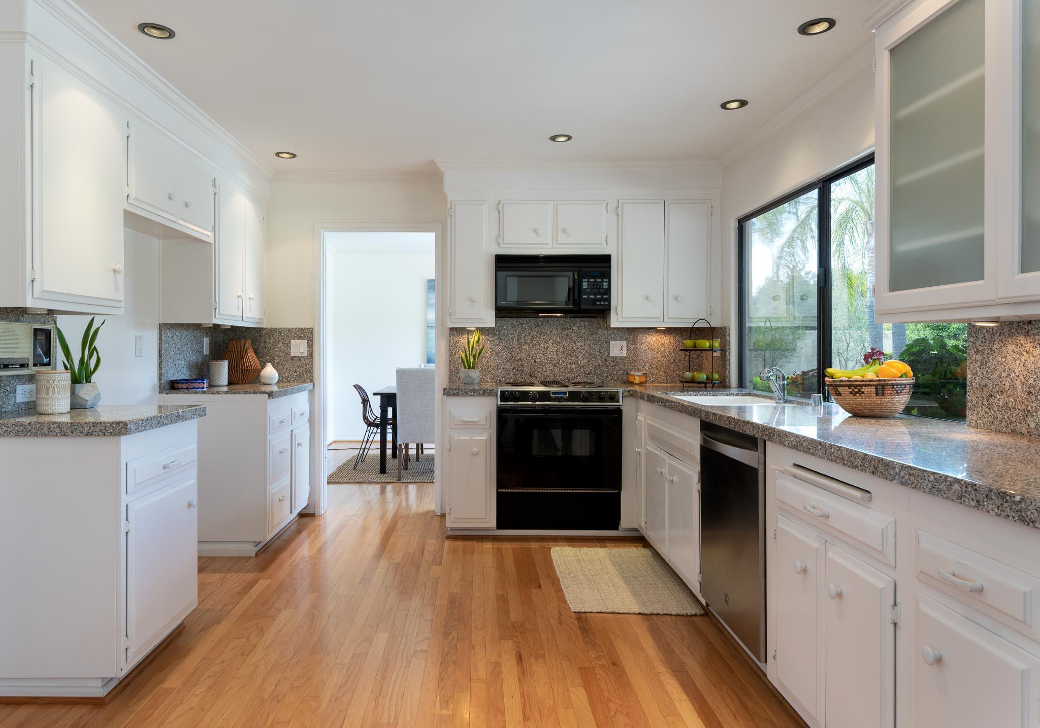 225 Constance Lane Santa Barbara, CA 93105 - Photo 5 of 27 KitchenView1