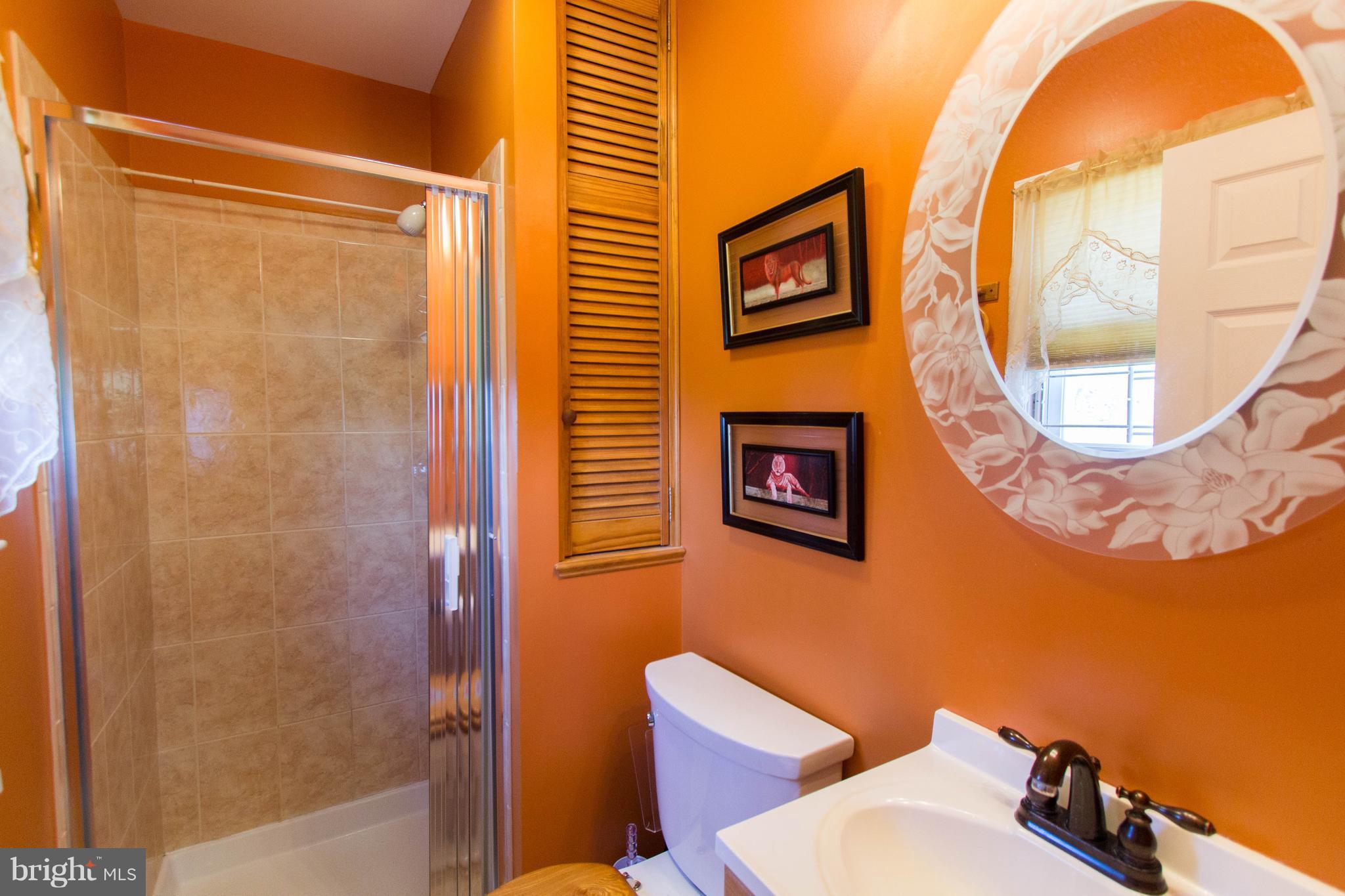3102 Essex Road Baltimore, MD 21207 - Photo 11 of 30 Bath (Master)
