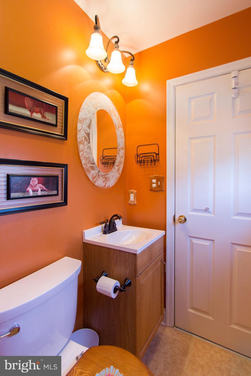 3102 Essex Road Baltimore, MD 21207 - Photo 12 of 30 Bath (Master)