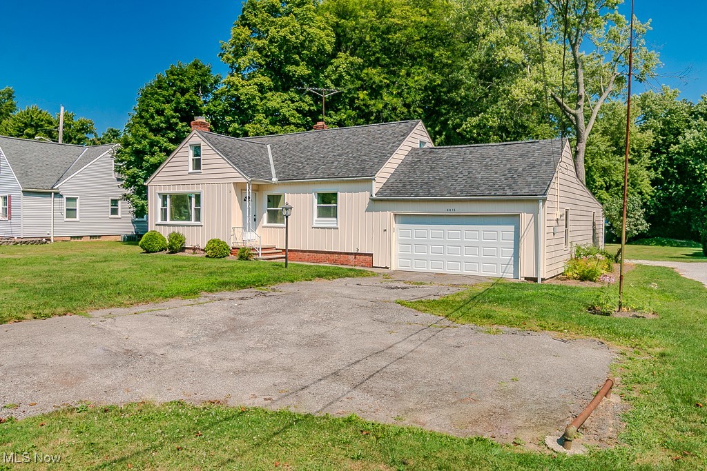 6015 Wilson Mills Road Cleveland, OH 44143 - Photo 3 of 35 Gallery Image 3