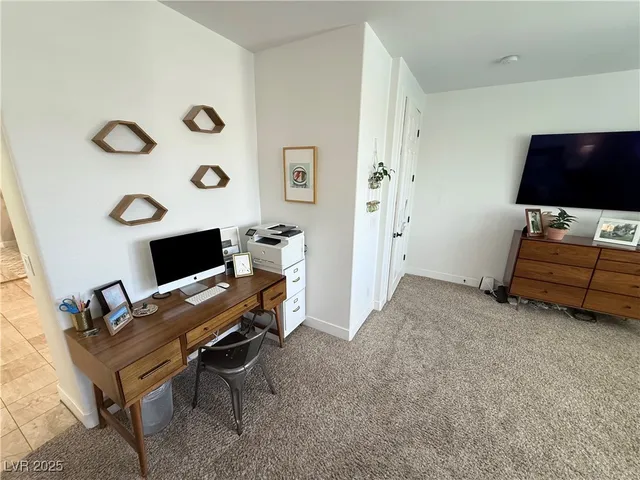 $6,600 | 384 Rancho Rosario Court, Las Vegas, NV 89138