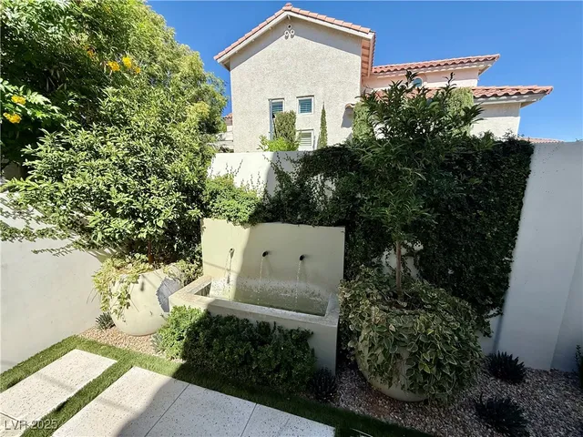 $6,600 | 384 Rancho Rosario Court, Las Vegas, NV 89138
