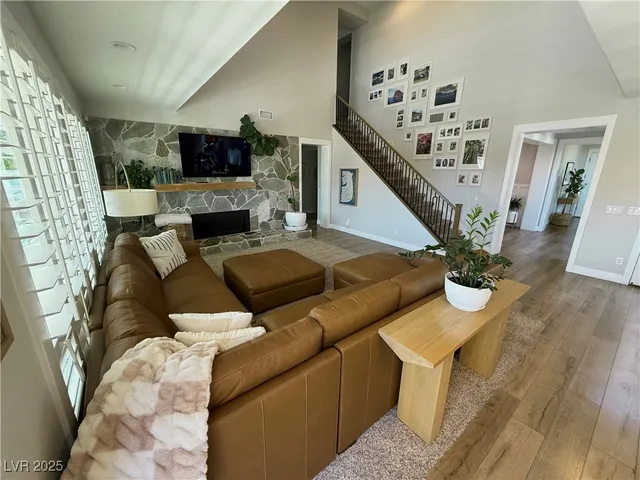 $6,600 | 384 Rancho Rosario Court, Las Vegas, NV 89138