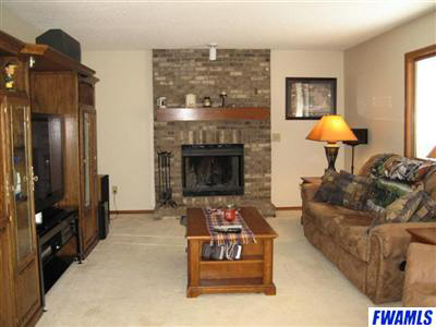 1227 Holly Ridge Run Fort Wayne, IN 46845 - Photo 3 of 14 Gallery Image 3