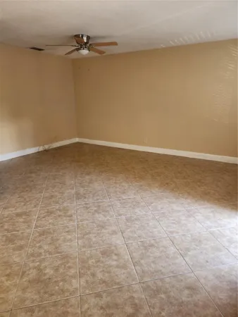$2,900 | 4150 Woodside Drive, Unit 3, Coral Springs, FL 33065