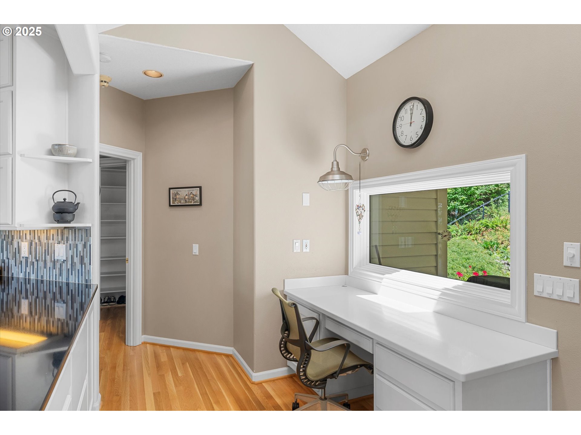 655 Southwest 83rd Avenue Portland, OR 97225 - Photo 12 of 30 Gallery Image 12